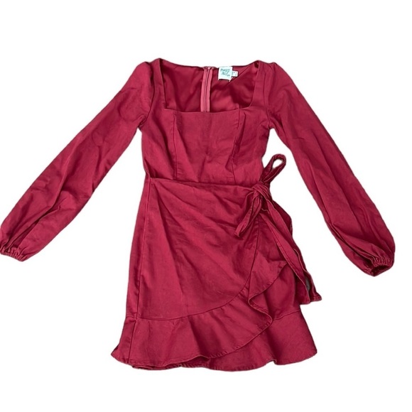 Princess Polly size 4 dress - Picture 3 of 4